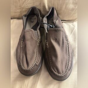 NWOT Crocs 201181 Walu Express Loafers Slip-On Shoes women’s Size 7 Chocolate